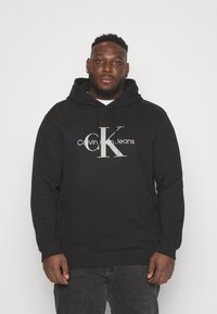 Calvin Klein Jeans Plus - SEASONAL MONOLOGO HOODIE - Hoodie - black/porpoise Thumbnail Image 1