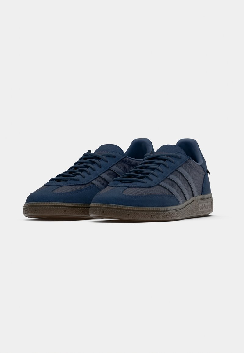 adidas gazelle silver green womens Adidas Samba C.P. Company Tobacco Blue
