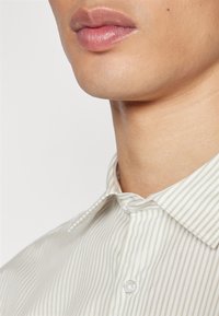 Jack & Jones JJJOE PRINT SHIRT - Svečana košulja - crockery