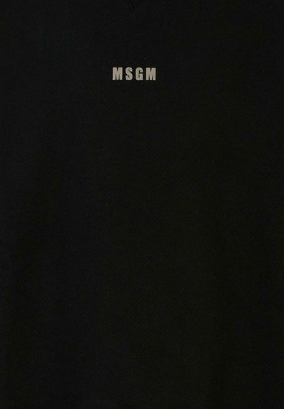 Zwarte v-hals trui van gebreide stof met een zilveren "MSGM" logo op de borst, met een gladde textuur en klassiek ontwerp.
