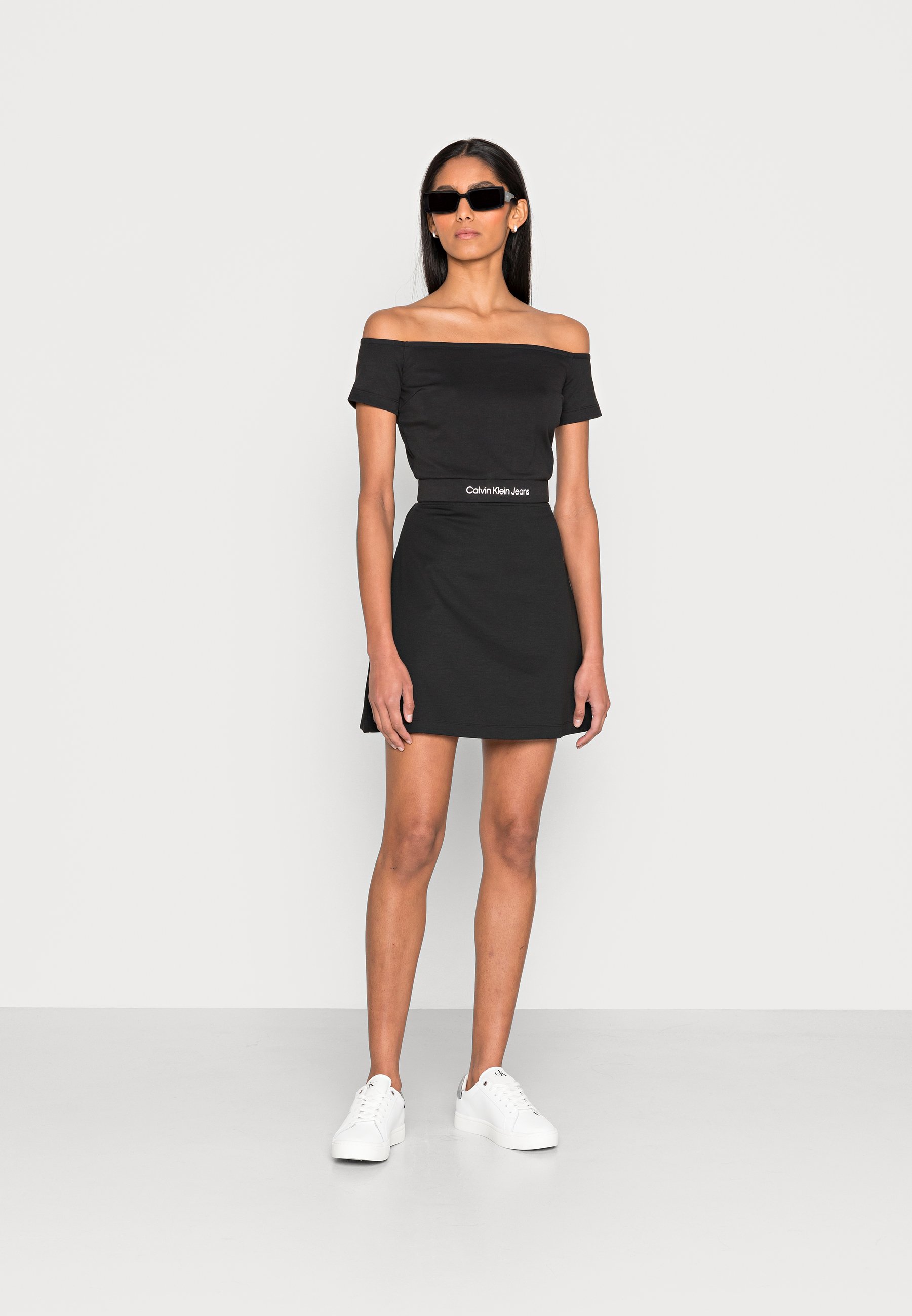 Calvin Klein Jeans MILANO - T-shirt con stampa - black/nero - Zalando.it