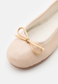 Pisamonas Ballerine - nude