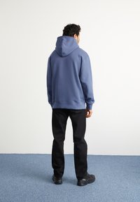 adidas Originals P ESS - Luvtröja - preloved ink