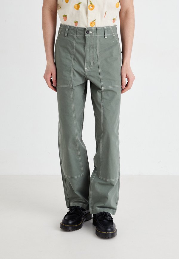 UTILITY LOOSE - Stoffhose - sand