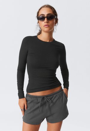 SLIM FITTED LONG SLEEVE - Top dugih rukava - black