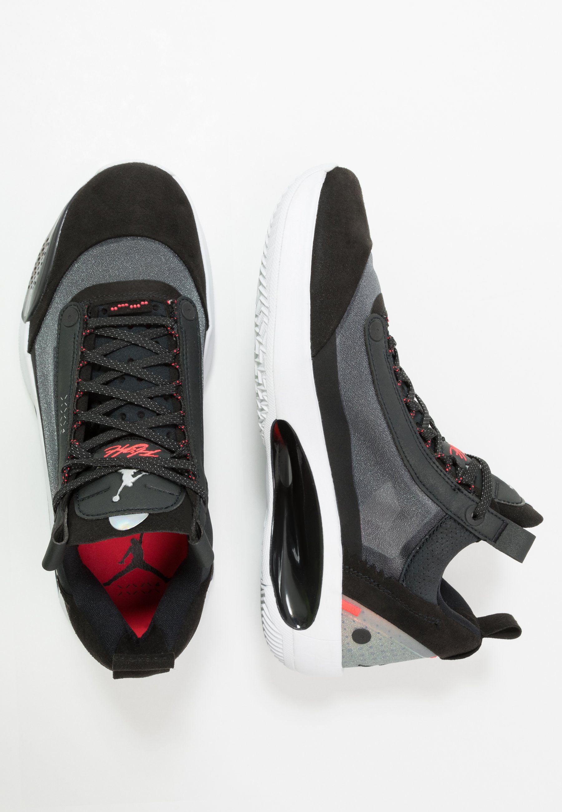 Jordan AIR XXXIV LOW Basketballsko blackmetallic silver Jordan AIR XXXIV Basketballsko blackmetallic silver