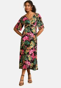 REGULAR FIT - SEQUIN SLEEVE   - Päevakleit - black tropical