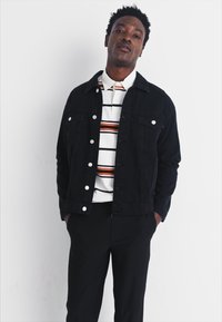 Only & Sons ONSJUST BOX JACKET - Jeansjakke - washed black
