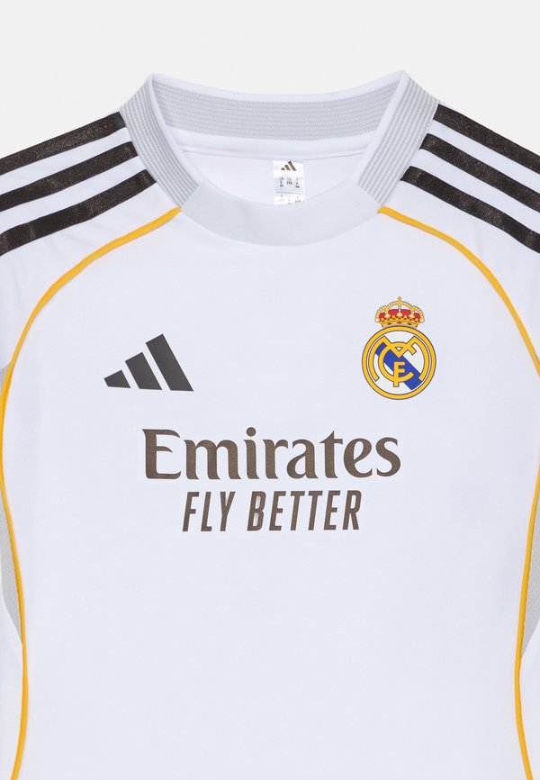 REAL MADRID - Sports shorts2