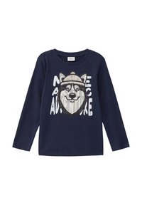 Marineblaues Langarmhemd aus Baumwolle mit einem Wolfsgrafik und einem gestreiften Hut. Der Text lautet "Never Adventure". Glatte Textur.