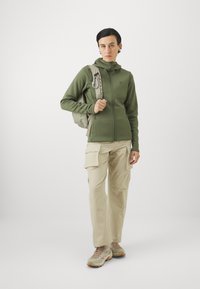 Didriksons ANNELI FULLZIP - Jakna za treniranje - wild forest green