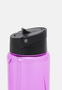 Nike Performance RENEW RECHARGE STRAW BOTTLE 24 OZ / 709ML  - Bidon - fire pink/black/white