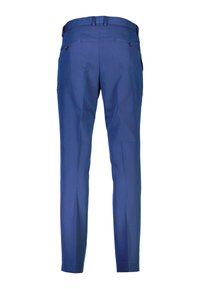 Niebieskie, dopasowane spodnie o gładkiej fakturze, z prostą nogawką, szlufkami na pasek oraz dwiema tylnymi kieszeniami zapinanymi na guziki.