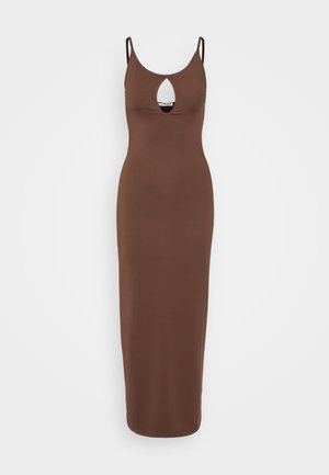 NA-KD FRONT CUT OUT DRESS - Robe longue - brown