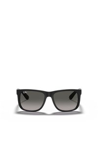Occhiali da sole neri in plastica con forma rettangolare, lenti scure a gradiente e un logo discreto sulla montatura. Le aste testurizzate arricchiscono il design.