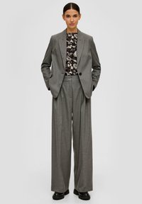 s.Oliver BLACK LABEL MELIERTE MIT WIDE LEG - Stoffhose - graphit