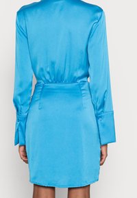 Gina Tricot Skjortklänning - blue