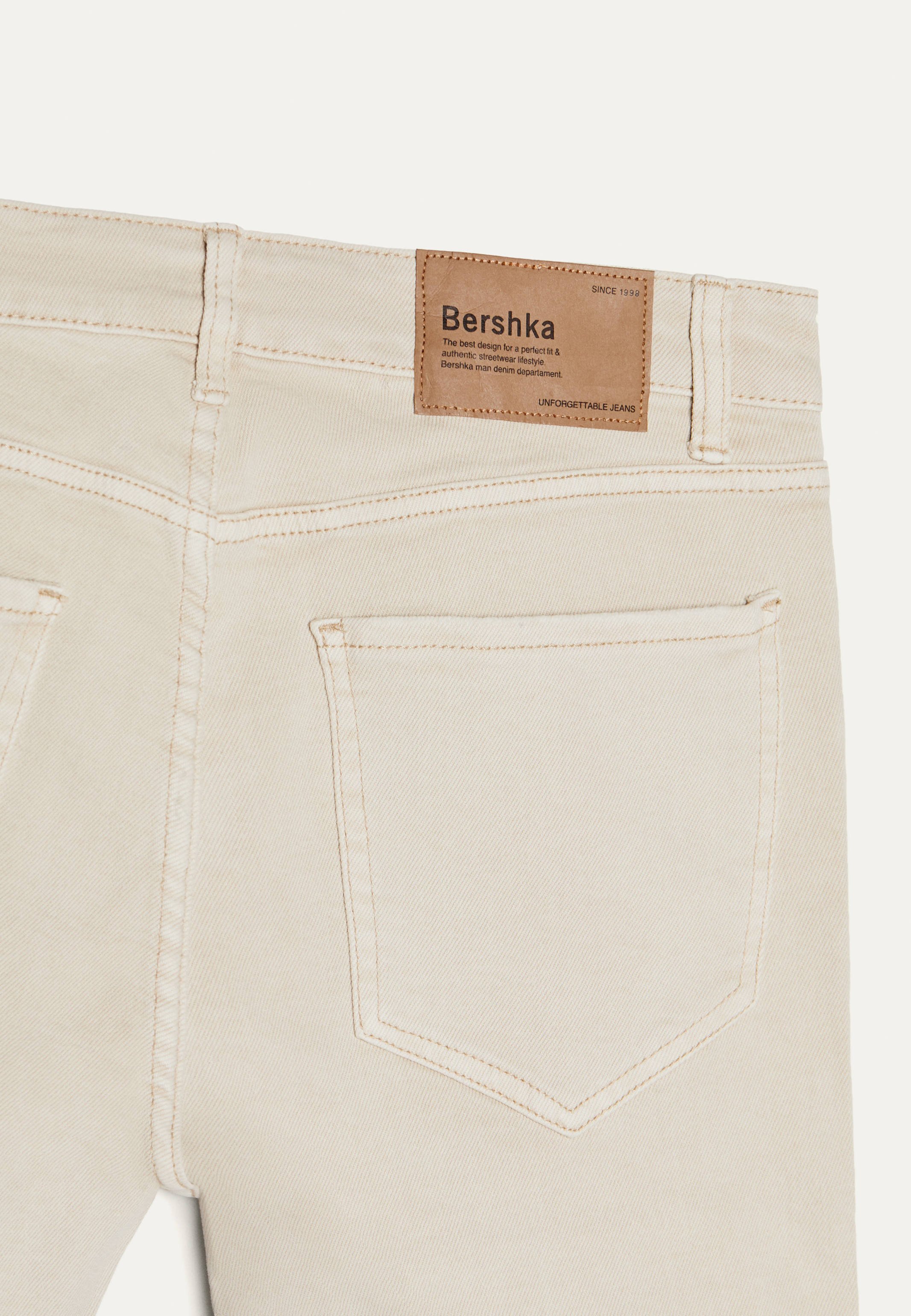 jeans beige bershka