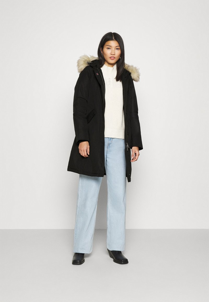 Canadian Classics Fundy Bay Long Down Coat Black Zalando Co Uk