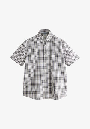 Kurzärmeliges Hemd zum Knöpfen mit beige-blau-weiß kariertem Muster und geknöpftem Kragen, auf weißem Hintergrund gezeigt.