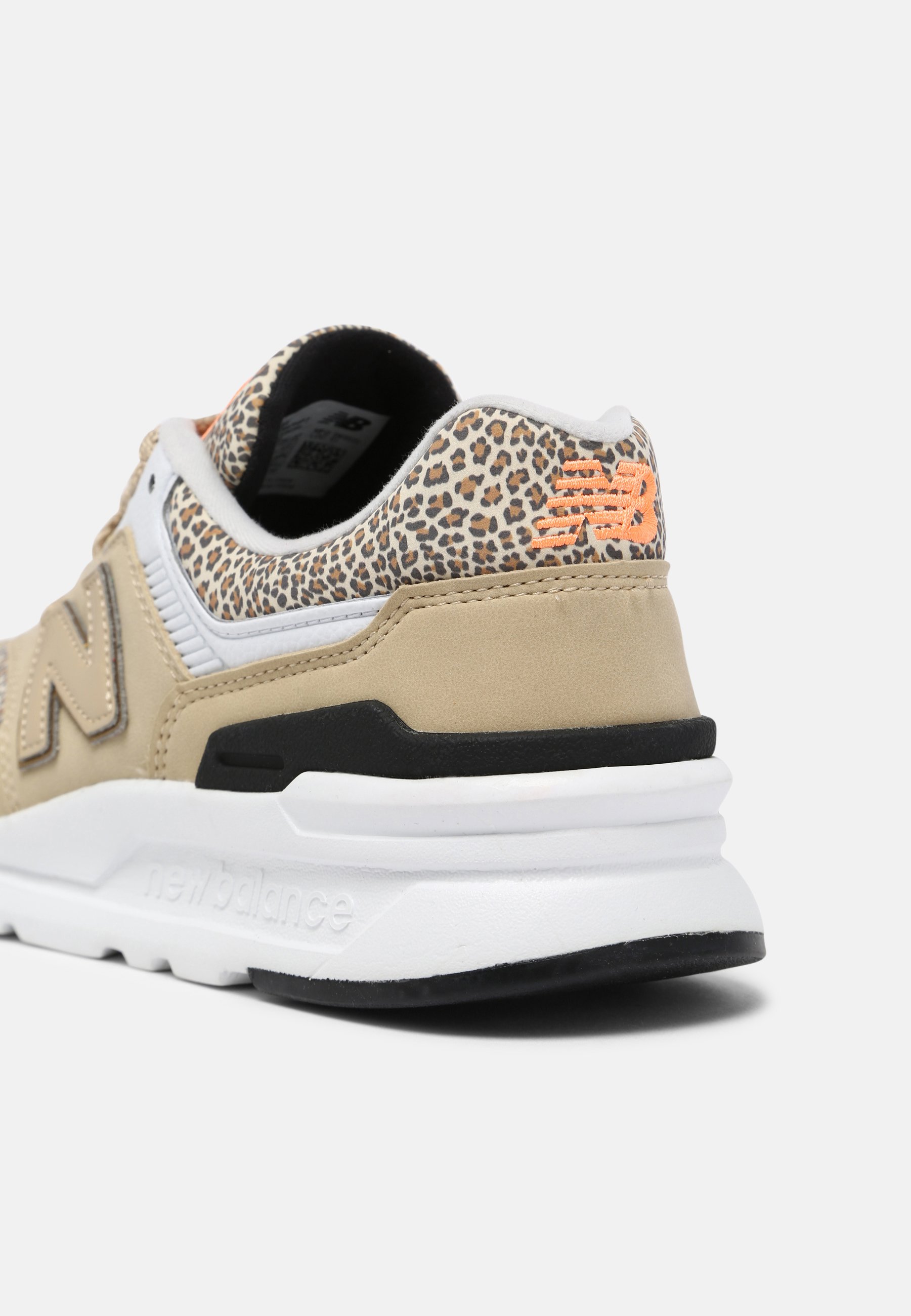 NB CW997 | Ballzy BBALL