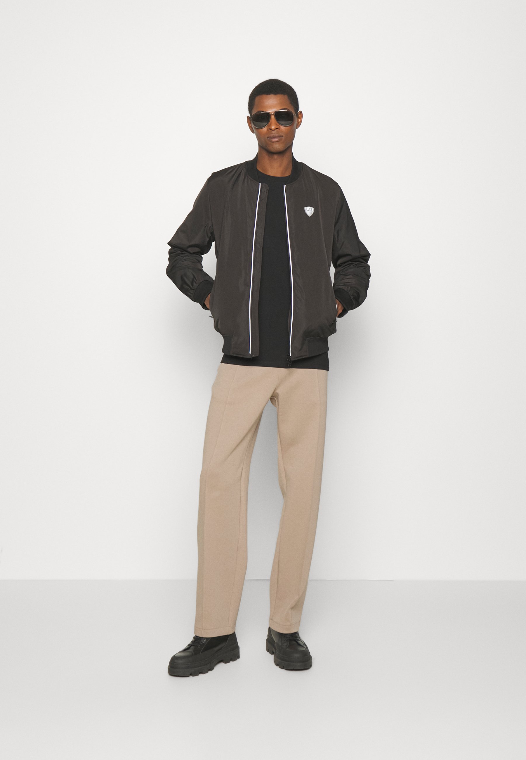 EA7 Emporio Armani JACKET - Bomber Jacket - nero/black - Zalando.co.uk