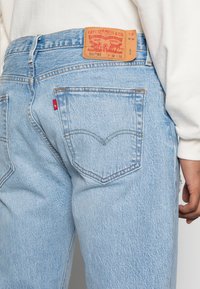 Levi's® 501® '93 STRAIGHT - Calças de ganga de perna direita - dill shoes