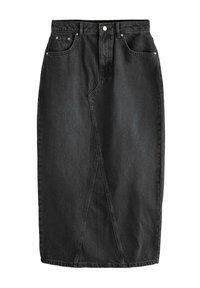 Sort denim midi-nederdel med en frontslids, der har høj talje, bæltesløjfer og to frontlommer. Klassisk fem-lomme stil med sølvhardware.