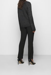HUGO Maglione - black