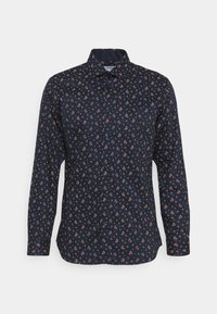 Mörkblå skjorta med knappuppradning som har ett blommönster i röd, gul och vit. Långa ärmar och klassisk krage. Tillverkad av lättviktsmaterial.