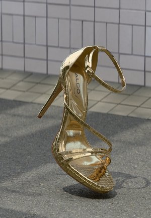 ODELLA  - Szandálok - gold-coloured