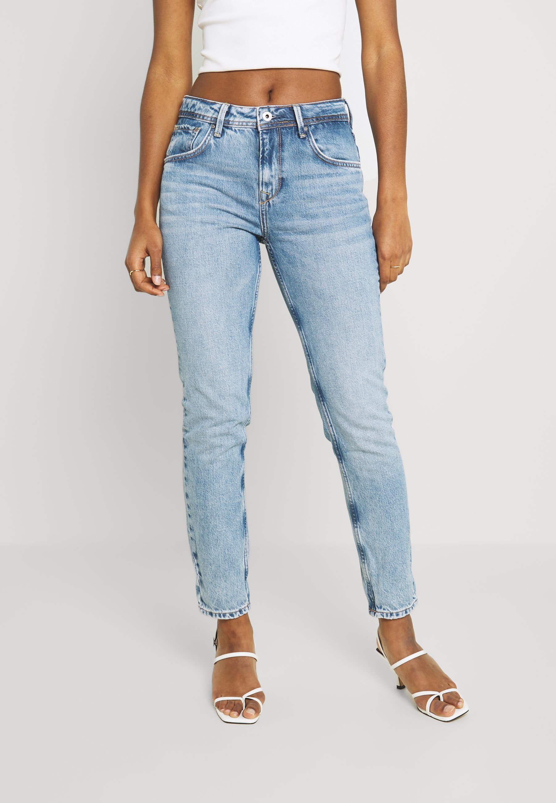 DAD JEAN BOYFRIEND FIT REGULAR WAIST JEANS | BOY
