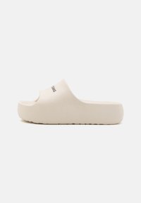 Tommy Jeans FLATFORM POOL SLIDE - Iešļūcenes - newsprint