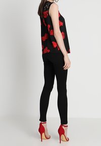 ONLY Blusa - black