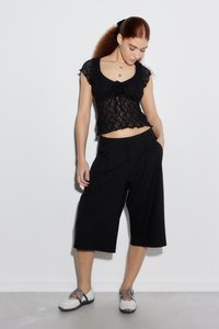BDG Urban Outfitters QUINN CAP SLEEVE - Top - charcoal