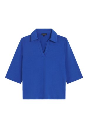 Korte mouwen blauwe top met een kraag en een V-hals. Gemaakt van een soepele stof, met een relaxte pasvorm en een minimalistisch ontwerp.