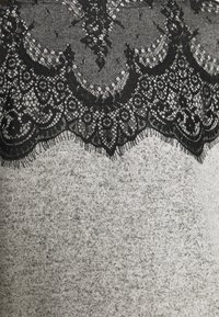 Vero Moda Petite Stickad tröja - mottled grey