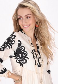 IZIA Rochie de zi - beige