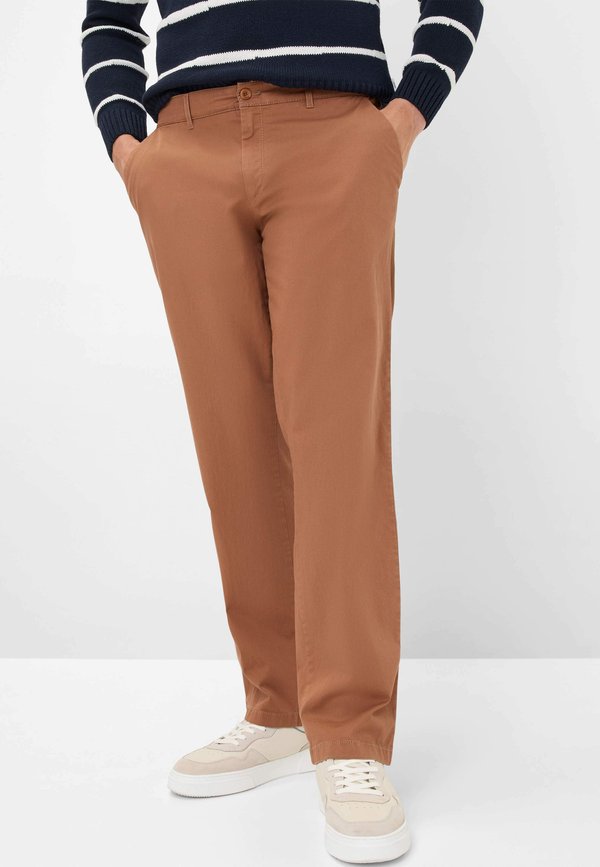 STYLE PEPE - Chino - cacao