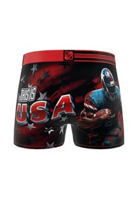 Boxers pour hommes avec une ceinture rouge, un fond noir avec un graphique de joueur de football, un texte en gras "C'EST L'AMÉRIQUE" et des étoiles en accent.