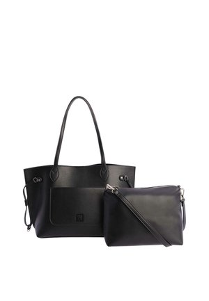 Bolso tote de cuero negro con dos asas y un bolsillo frontal, acompañado de un pouch más pequeño a juego con correa de hombro y cremallera.