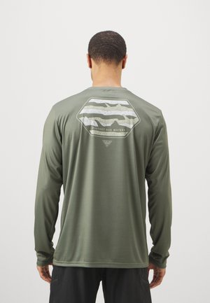 TERMINAL TACKLE PFG LINE TIME - Hosszú ujjú felső - cypress