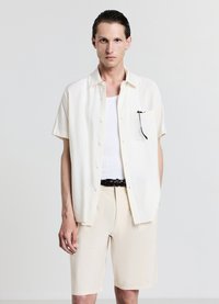 Calliope CON TASCA - Camicia - bianco lana