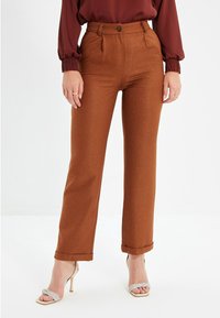 Trendyol Kalhoty - brown