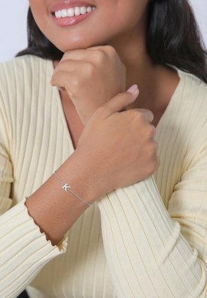Elli LETTER K - Armbånd - silberfarben