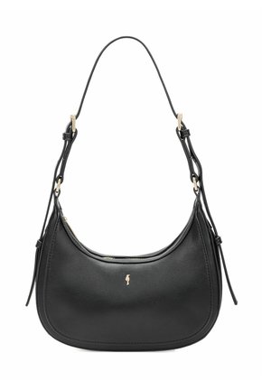 Czarna skórzana torba na ramię z metalowymi elementami w złotym odcieniu, regulowanym paskiem i małym złotym logo na środku z przodu.