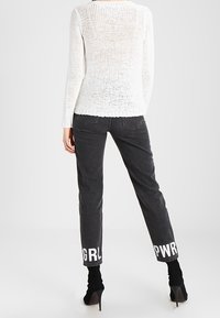 ONLY Stickad tröja - off-white