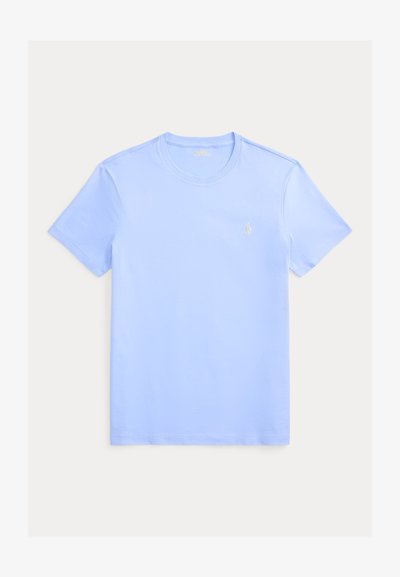 Φωτεινογάλανο κοντομάνικο T-shirt με στρογγυλή λαιμόκοψη και μικρό λευκό κεντημένο λογότυπο στο αριστερό στήθος.