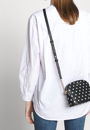 kate spade new york, Skuldertasker - black