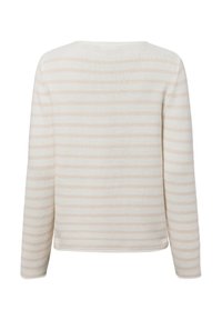 Gestreepte trui in beige en crème, voorzien van een textuur breiwerk, lange mouwen en een ronde halslijn. Het ontwerp benadrukt horizontale strepen.